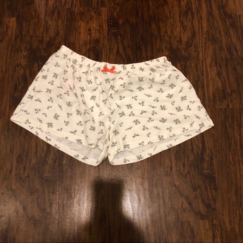 Kathryn Sleep short size L